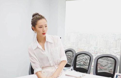 娱乐公司女强人,从幕后到台前  第2张