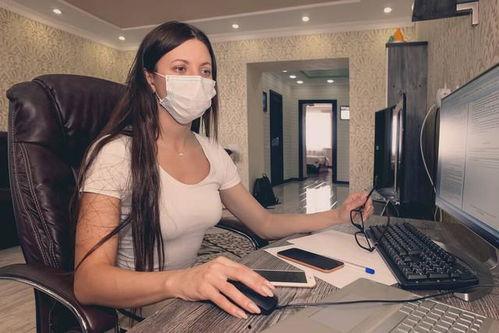 鳗鱼女主播死,从网络红人到生命终结的悲情传奇  第3张