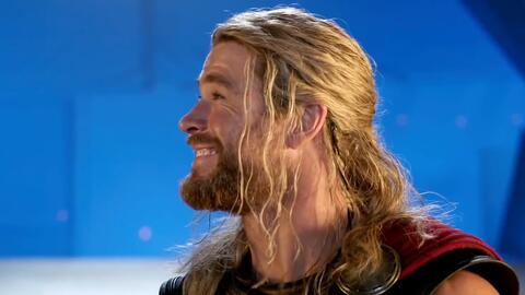 雷神三搞笑花絮,诸神黄昏幕后笑料连连，花絮曝光笑翻观众  第3张