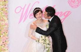 模范夫妻明星,甜蜜背后的爱情故事揭秘  第3张