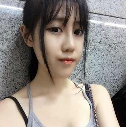 云姐姐照片,捕捉光影中的温柔与力量  第3张