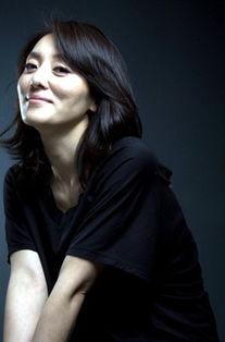 尹多京个人资料,才华横溢的演员，多面发展的艺术人生  第2张