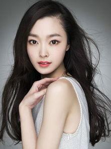 郑惜月个人资料,才华横溢的年轻艺术家，绽放独特光彩  第1张